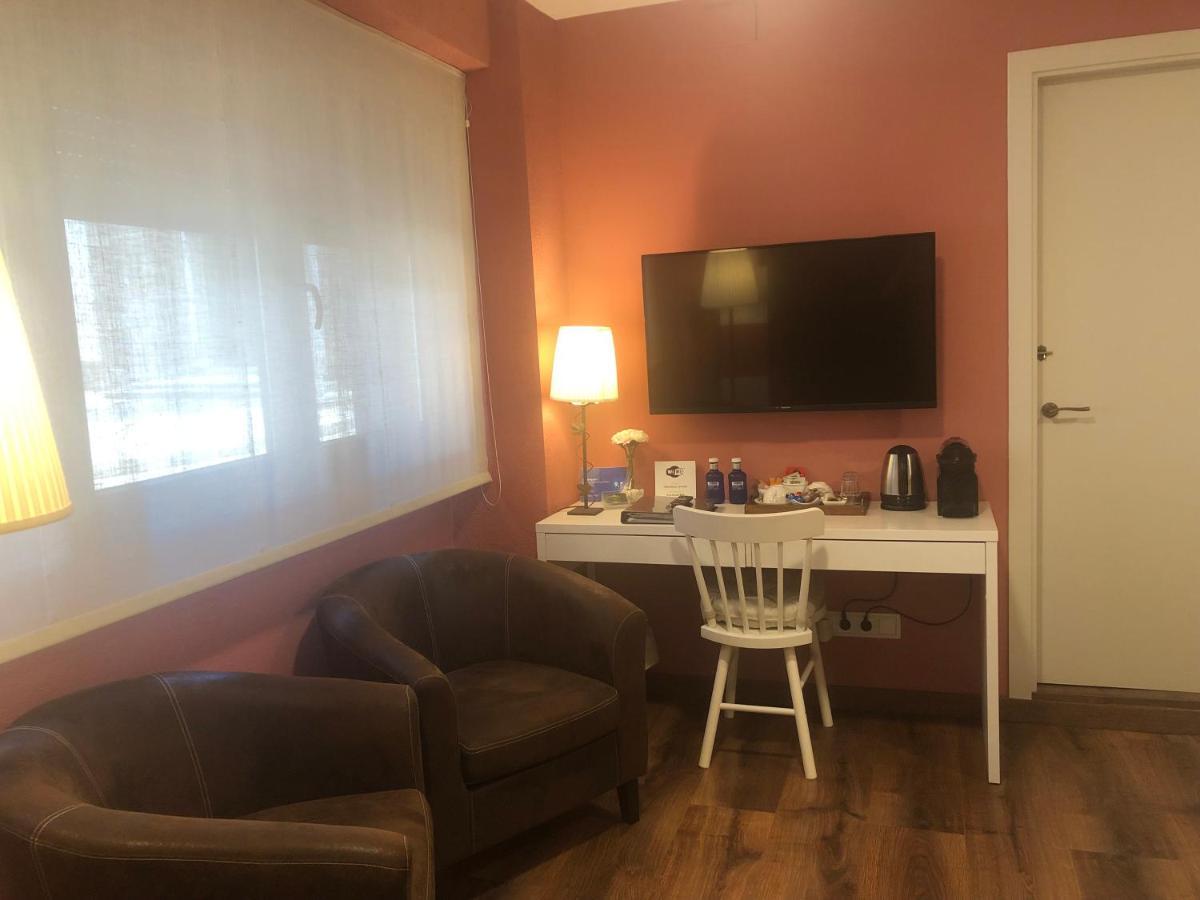 Escloper B&B Sant Juliá de Vilatorta Zewnętrze zdjęcie